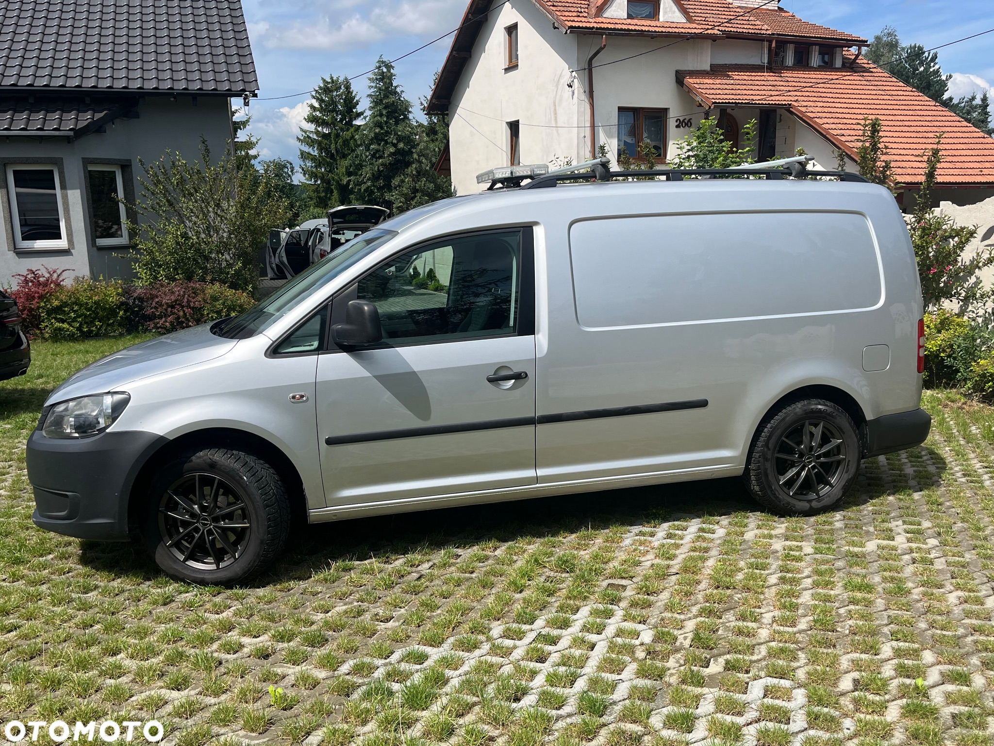 Volkswagen Caddy - 2