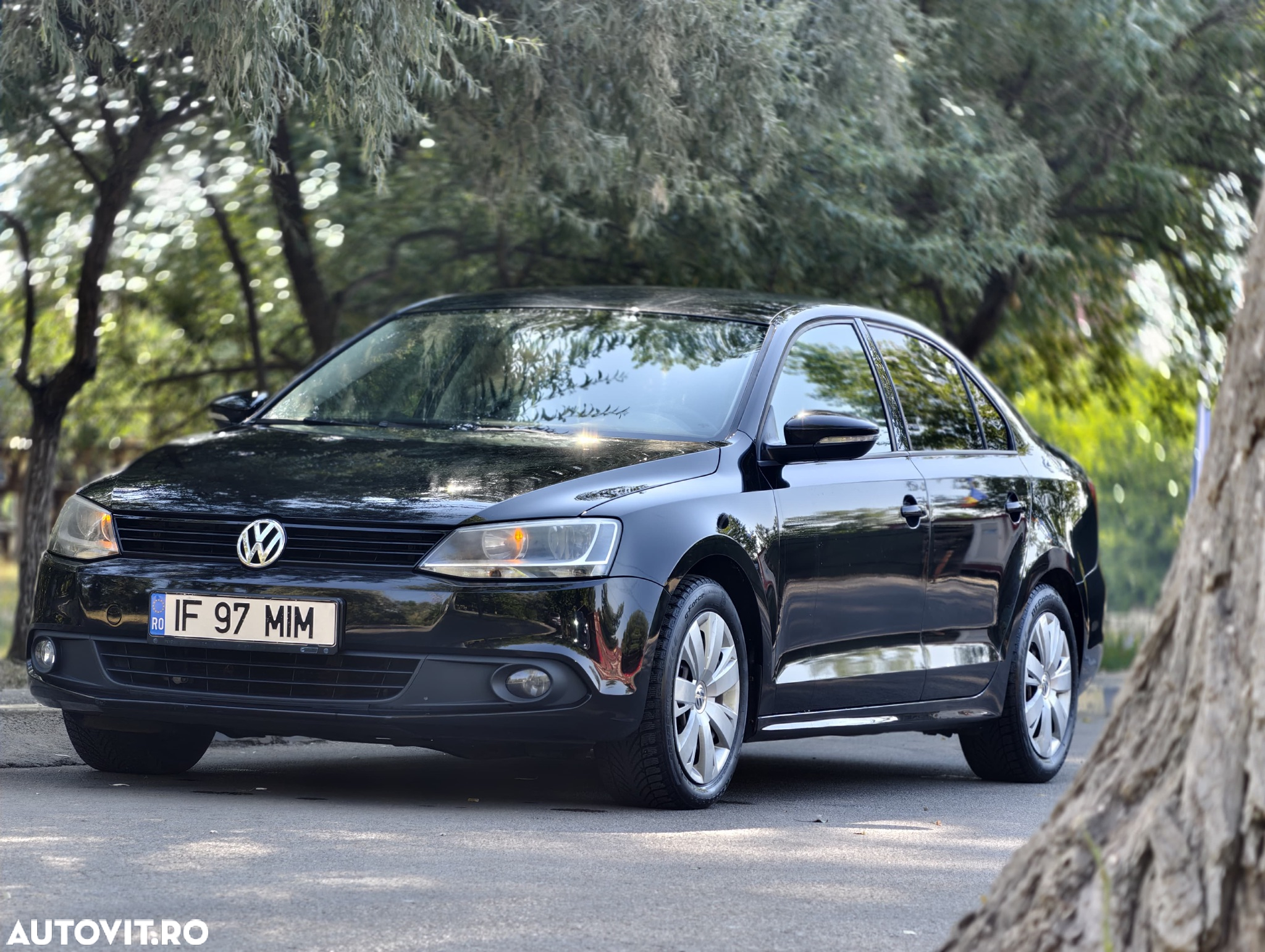 Volkswagen Jetta 1.2 TSI Comfortline - 3