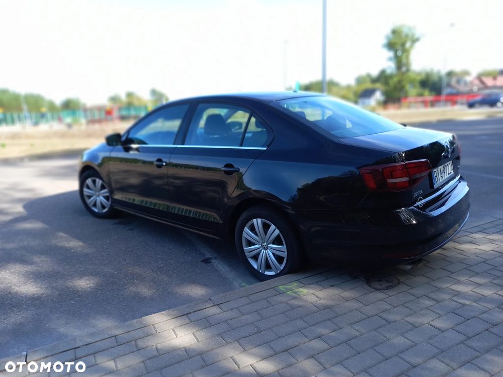 Volkswagen Jetta 1.4 TSI BMT Highline DSG - 5