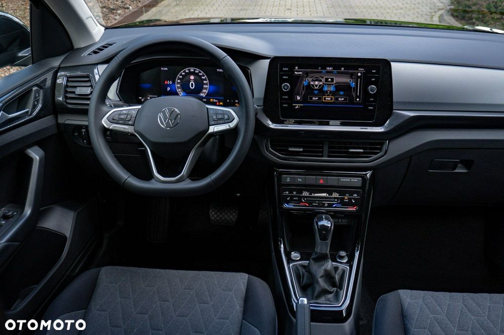 Volkswagen T-Cross - 16