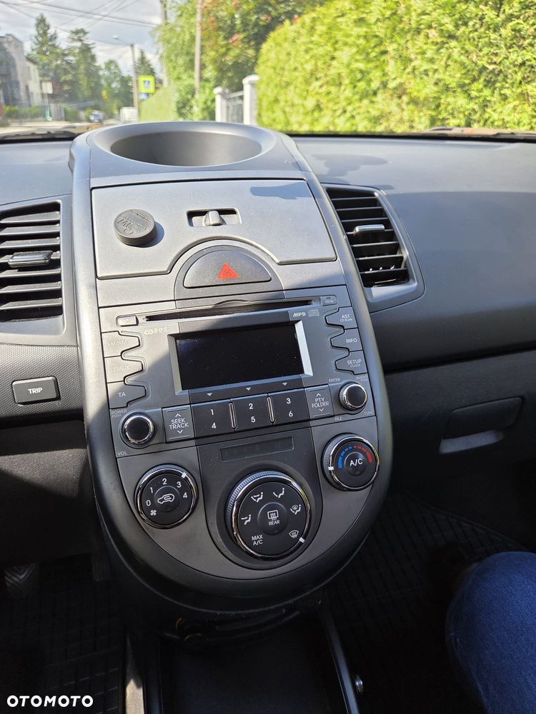 Kia Soul 1.6 L - 7