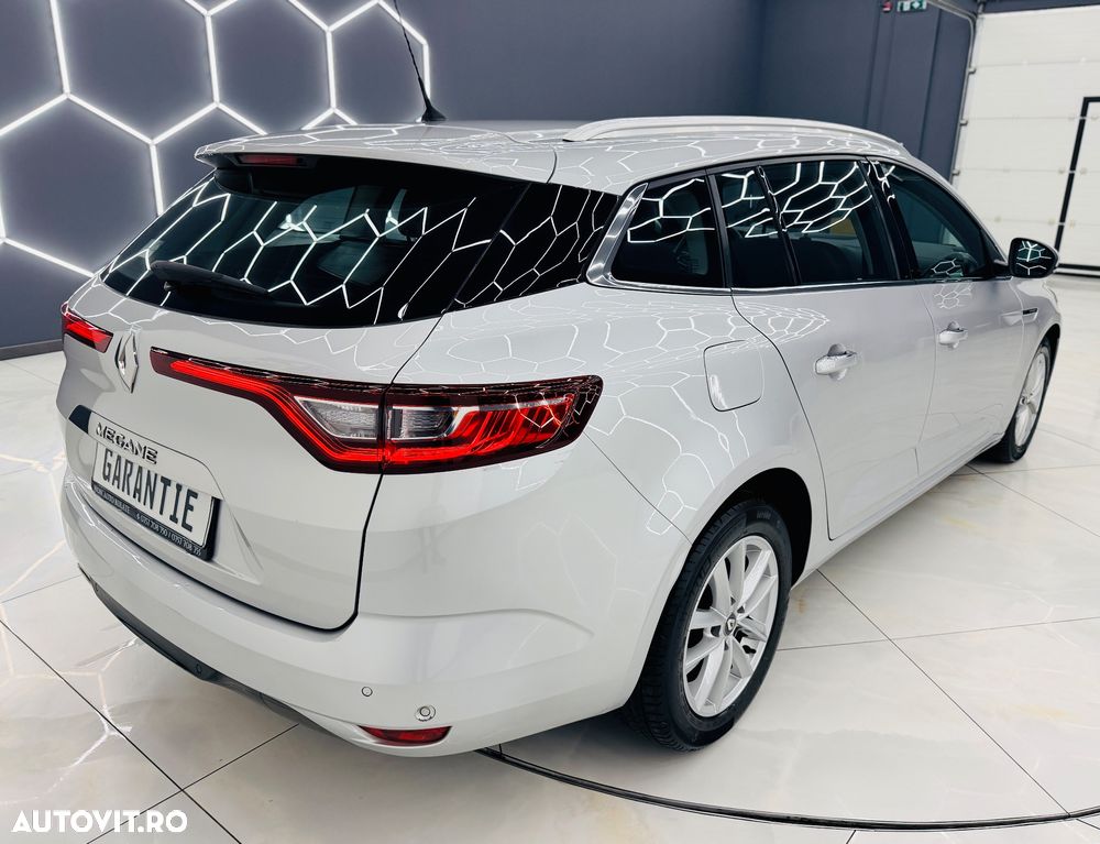 Renault Megane BLUE dCi Limited - 3