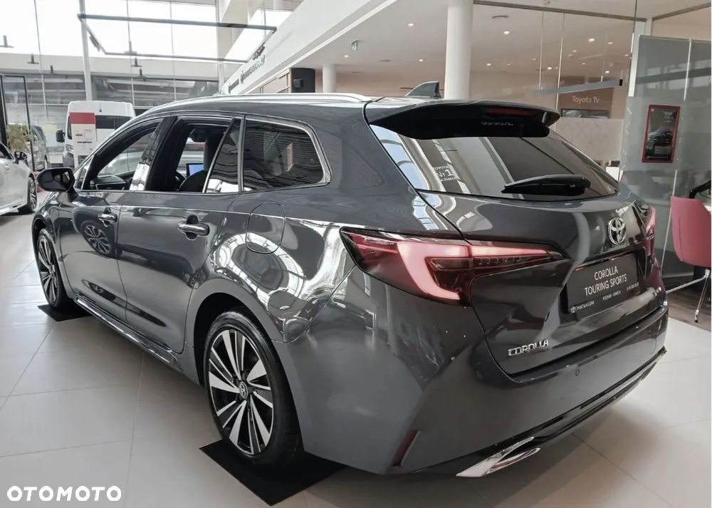 Toyota Corolla 1.8 Hybrid Style - 3