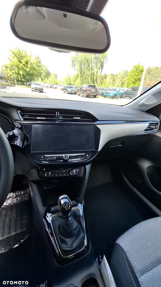 Opel Corsa 1.2 T Edition S&S - 12