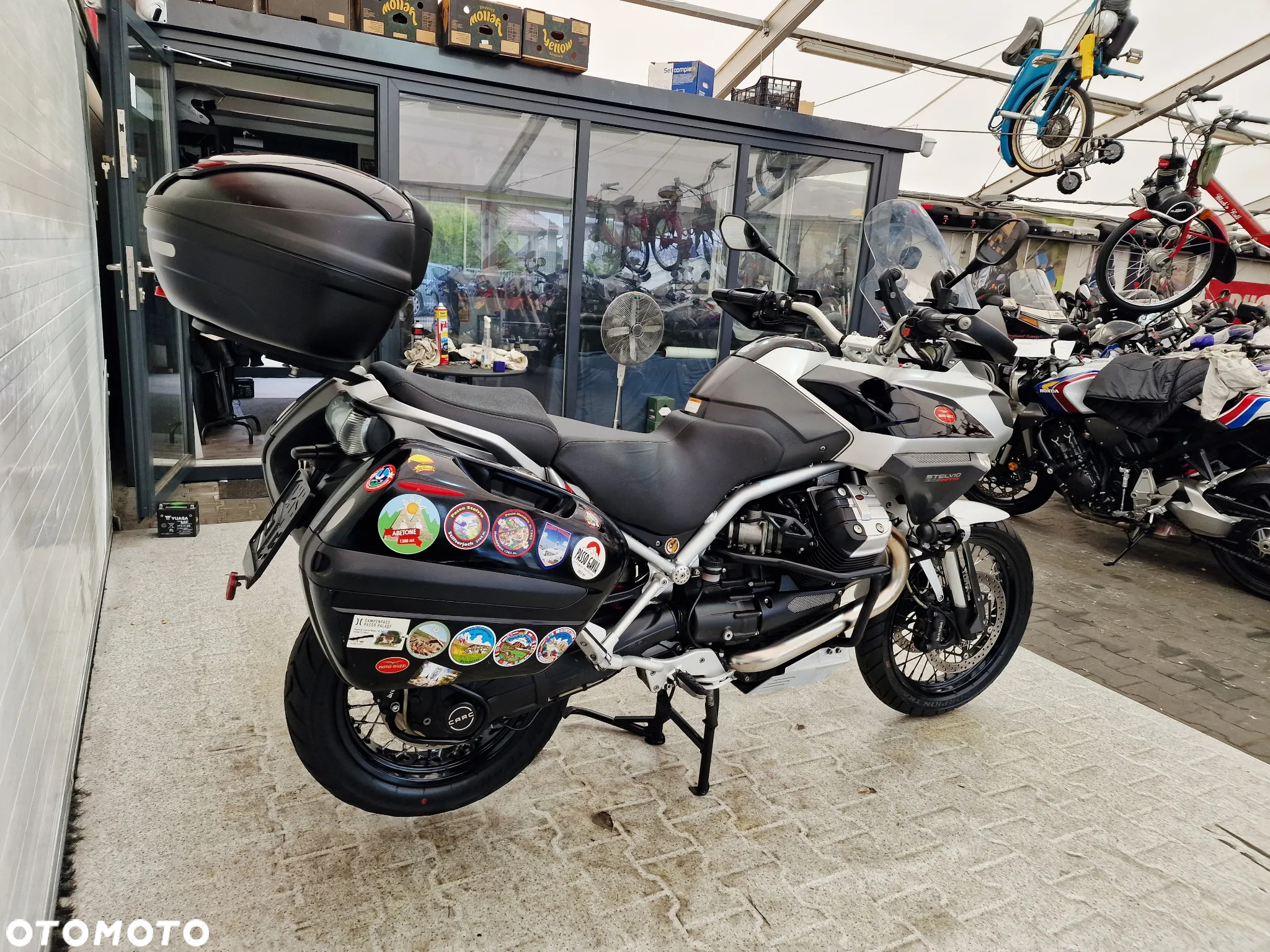 Moto Guzzi Stelvio - 20