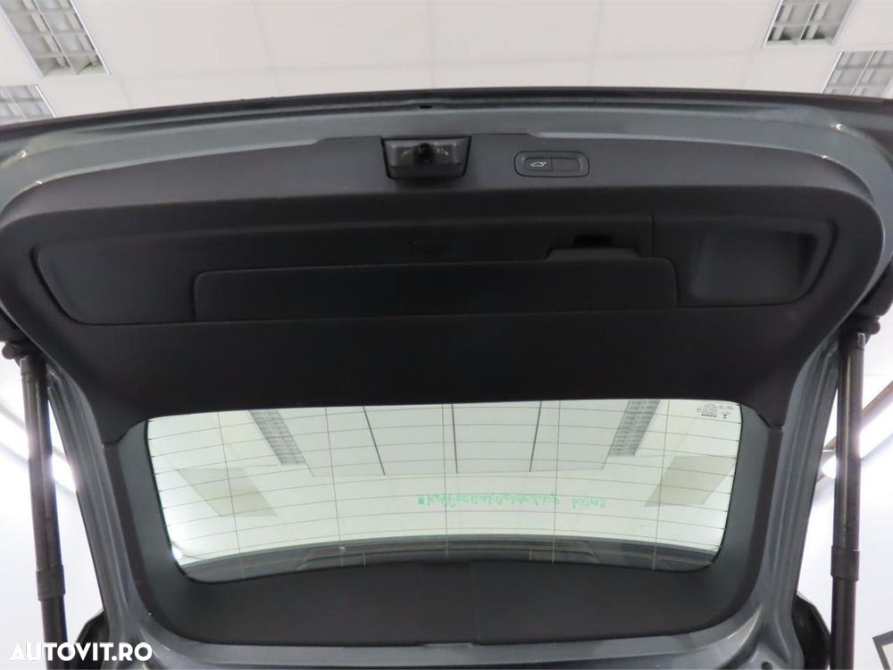 Volvo V60 D4 Geartronic Momentum Pro - 5