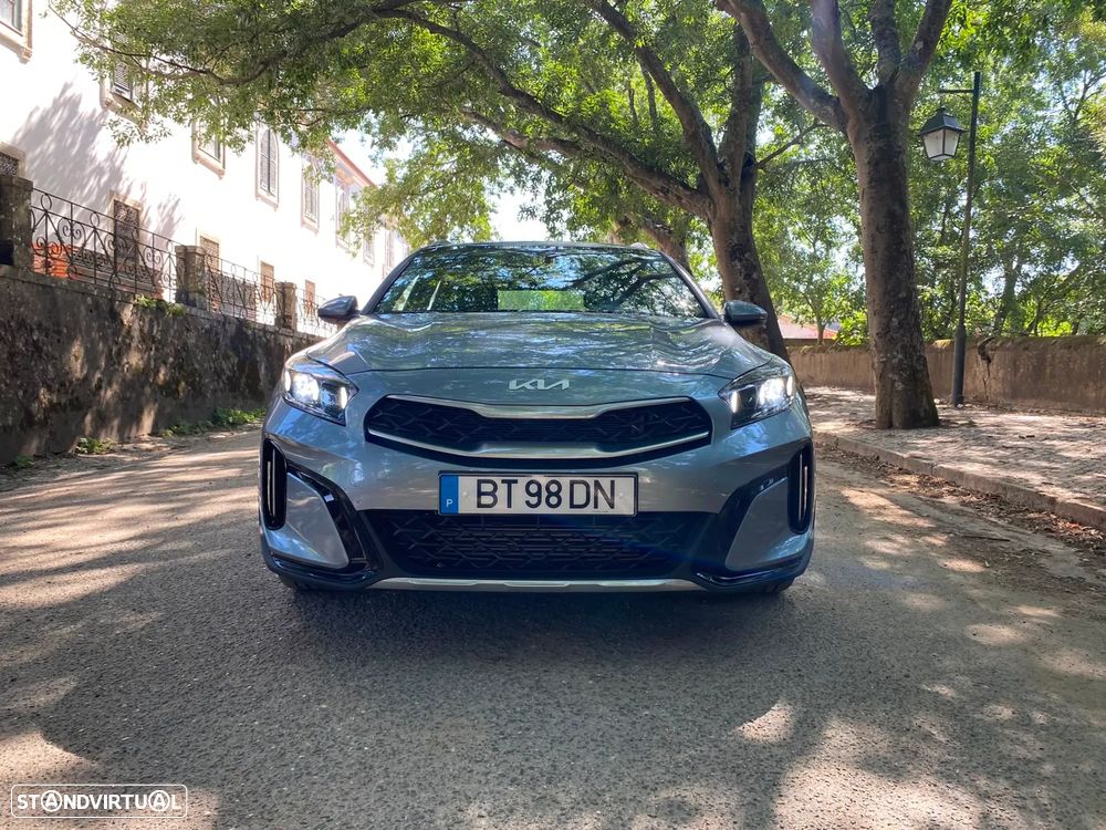 Kia XCeed 1.0 T-GDI Dynamic — fotografia 28