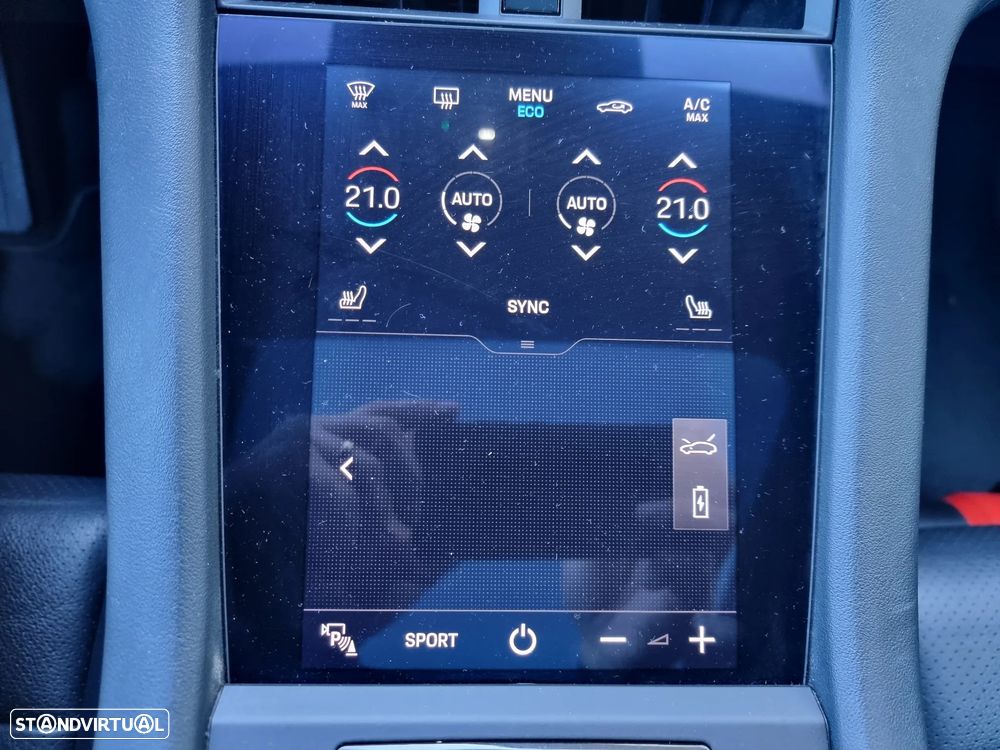 Porsche Taycan Sport Turismo Standard - 25