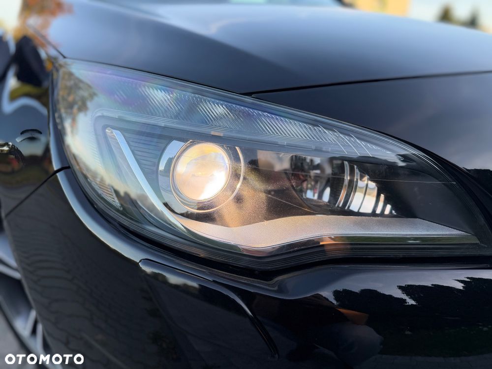 Opel Astra 1.6 Turbo Edition Sport - 28