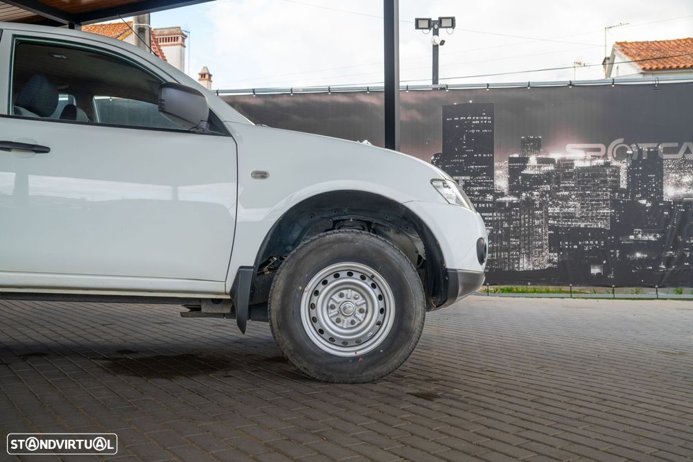 Mitsubishi L200 2.5 DI-D Club Intense 3L 4WD - 4