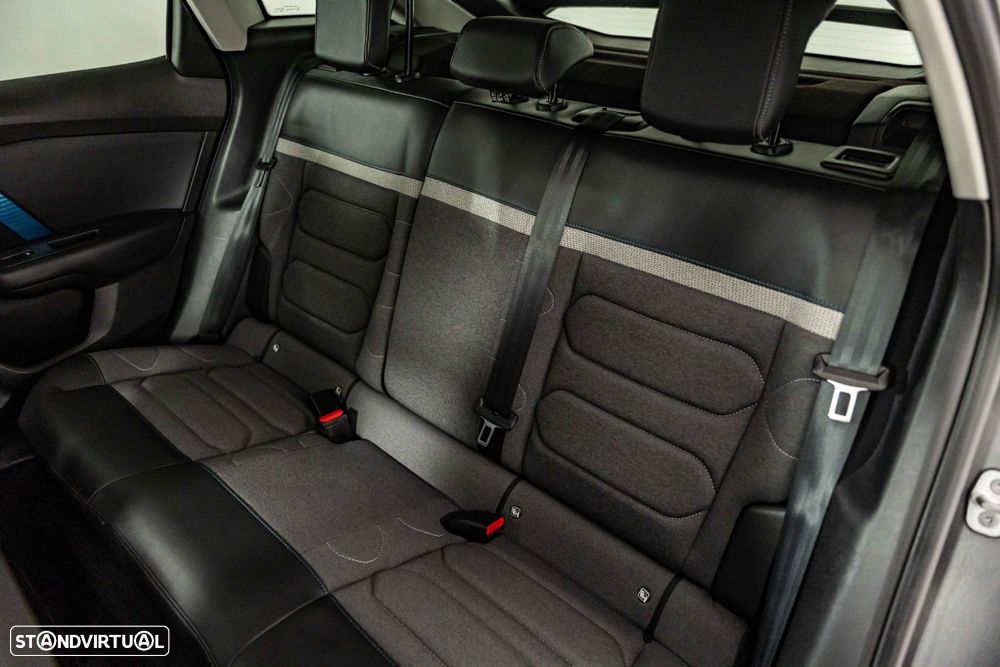 Citroën e-C4 50 kWh Shine - 10