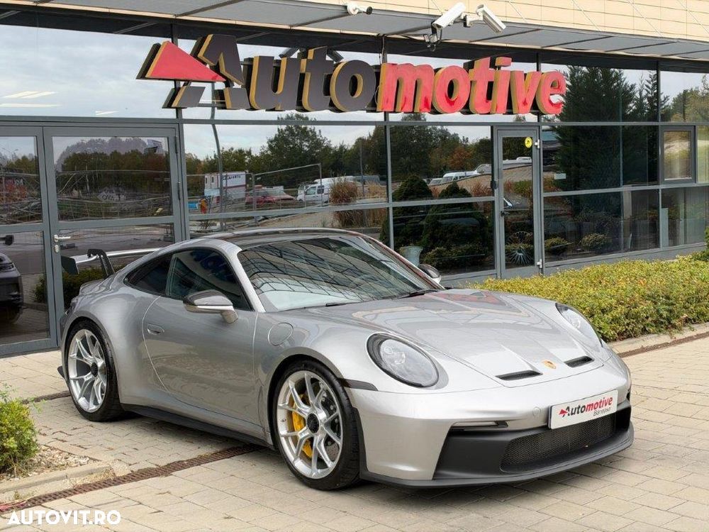 Porsche 911 GT3 - 1