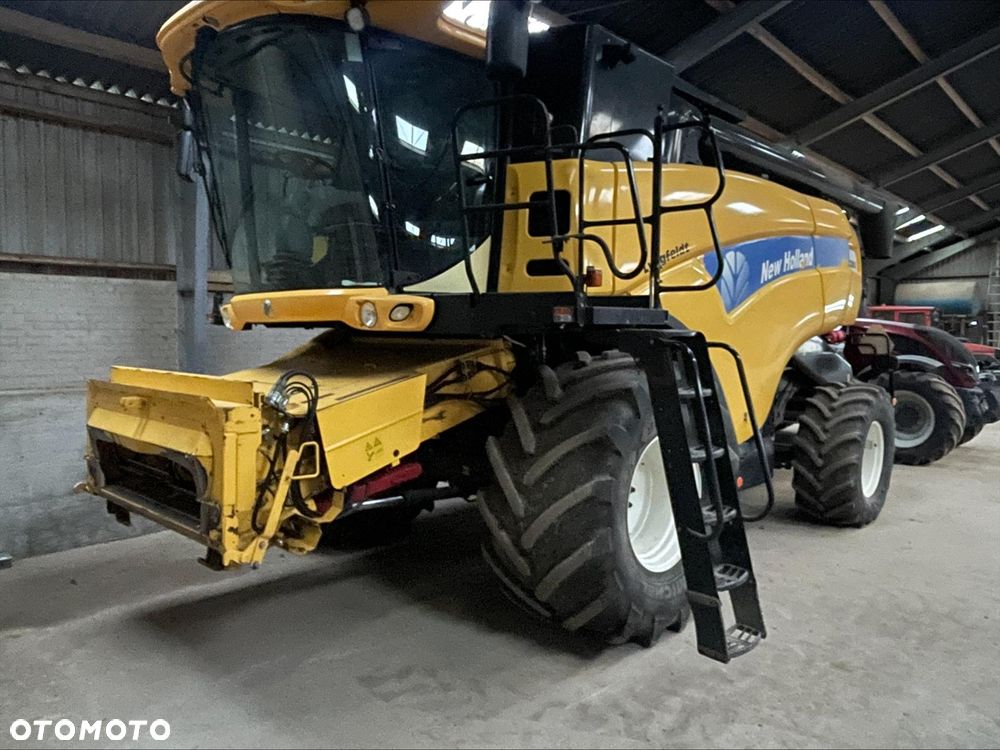 New Holland CX8060 - 3
