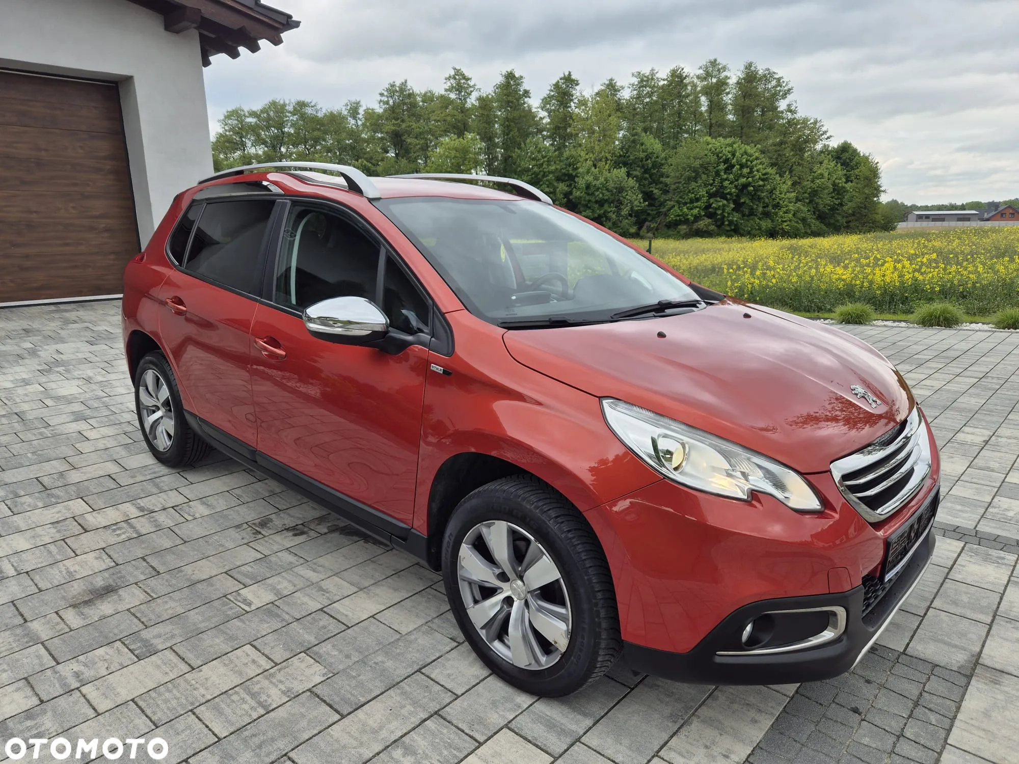 Peugeot 2008 1.6 BlueHDi Style - 16