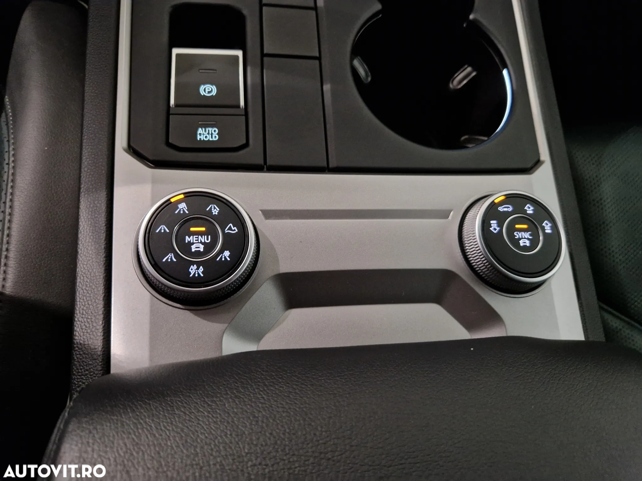 Volkswagen Touareg 3.0 V6 TDI 4Motion DPF Automatik - 29
