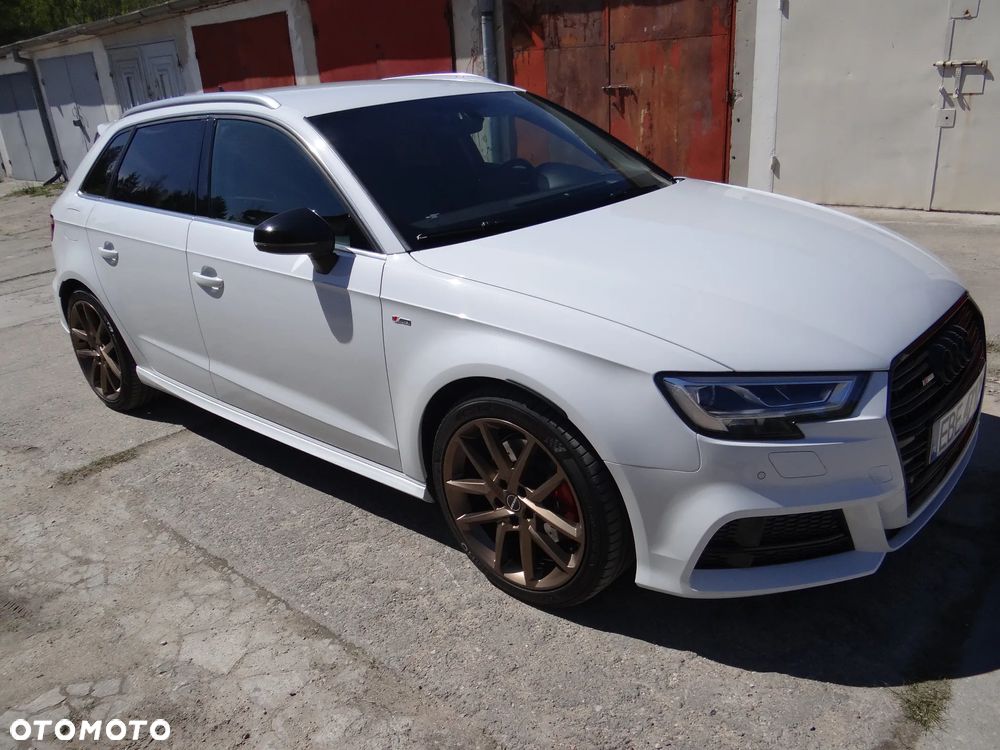 Audi A3 Sportback - 8