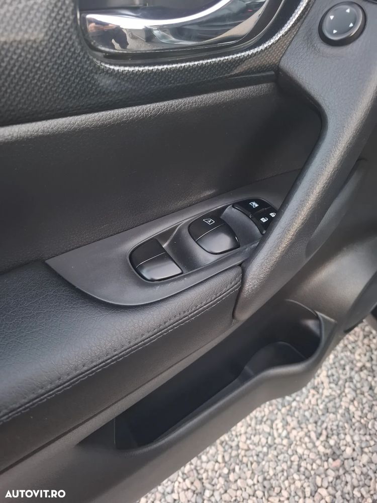 Nissan X-Trail 1.6 dCi Tekna - 26