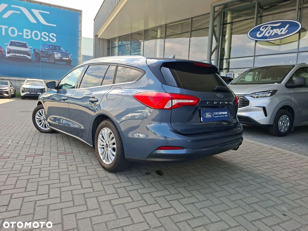 Ford Focus 1.0 EcoBoost Titanium - 11
