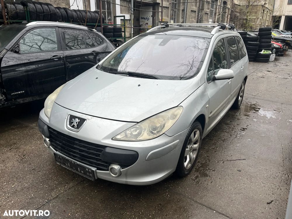 Dezmembrez Peugeot 307 SW facelift break 2006 1,6 HDI gri argintiu - 4