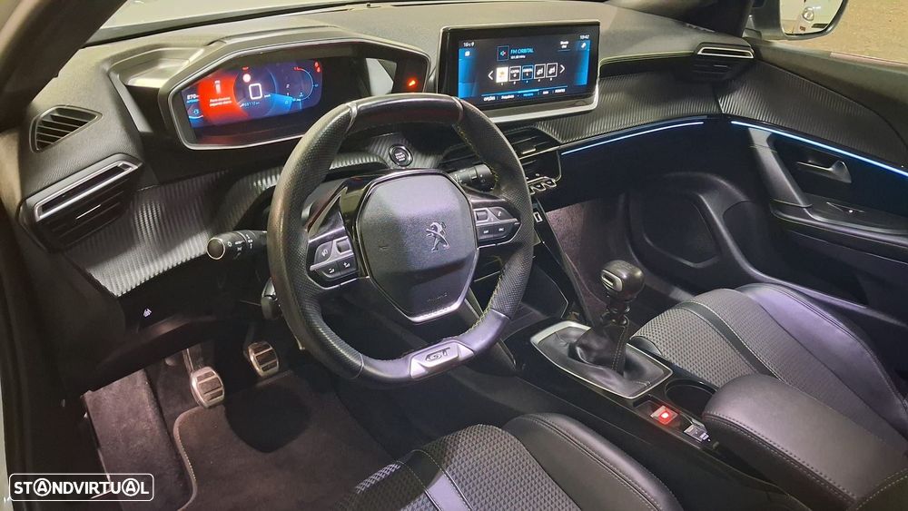 Peugeot 2008 1.2 PureTech GT - 5