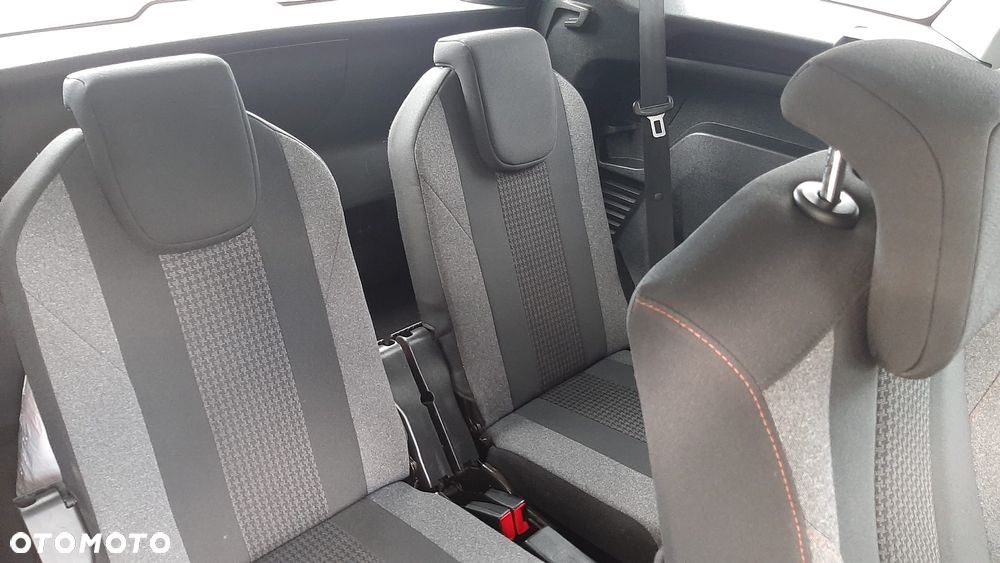 Peugeot 5008 BlueHDI 120 EAT6 Stop & Start Active - 36