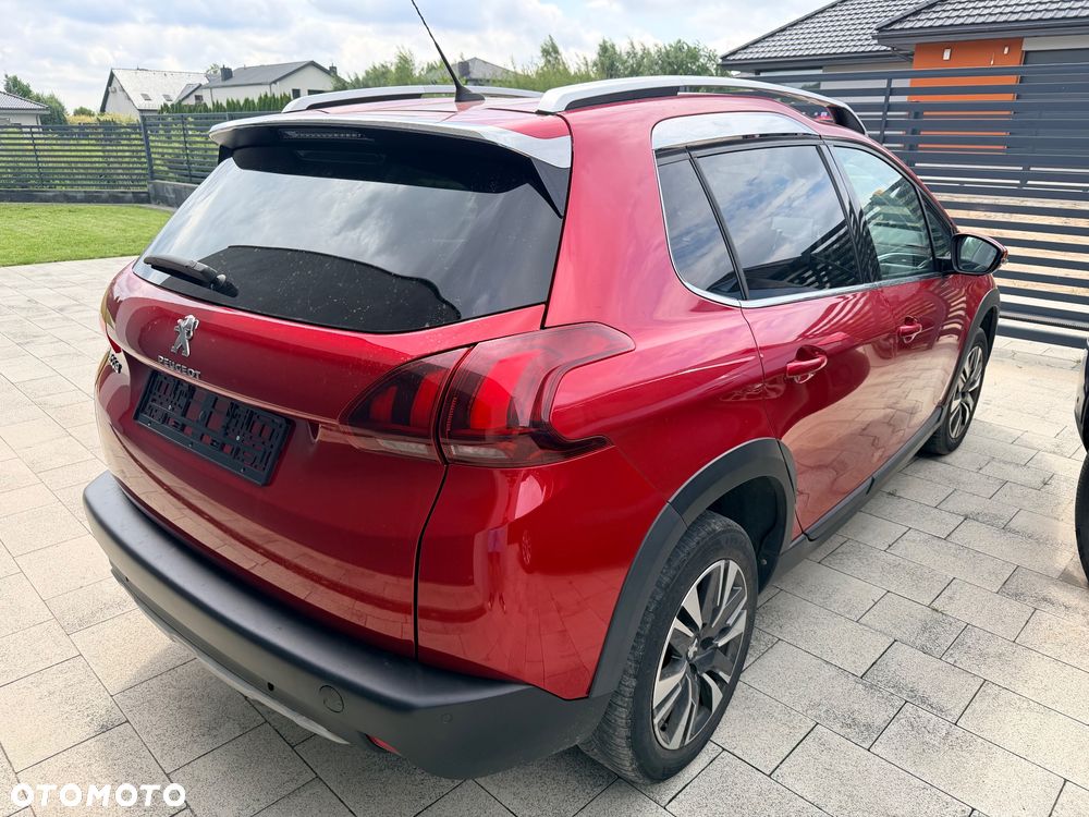 Peugeot 2008 PureTech 110 Stop&Start Allure - 14
