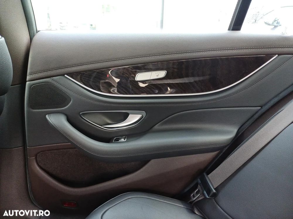 Mercedes-Benz CLS 450 MHEV 4MATIC Aut - 27