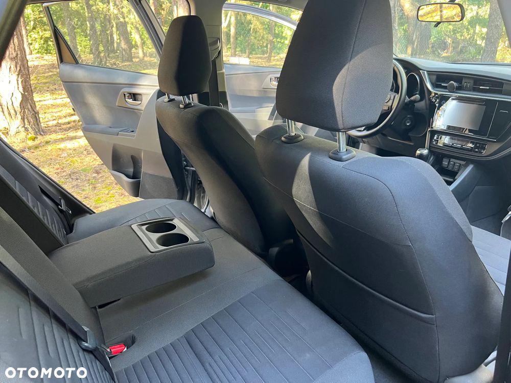 Toyota Auris 1.6 Comfort - 15