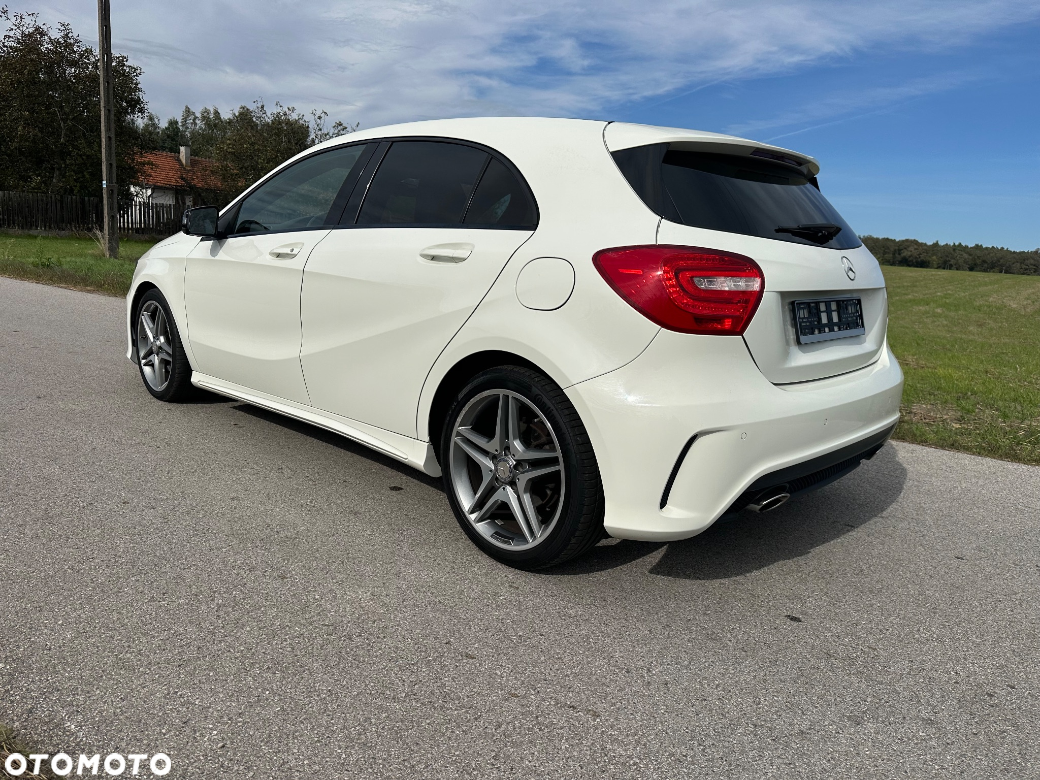Mercedes-Benz Klasa A 180 AMG Line - 21