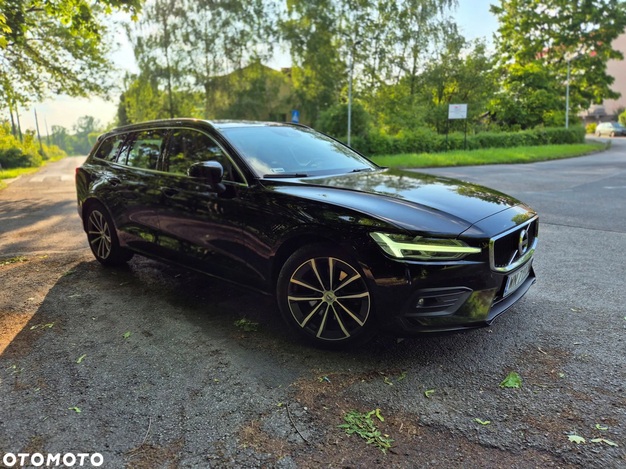 Volvo V60 B4 B Momentum Pro - 19