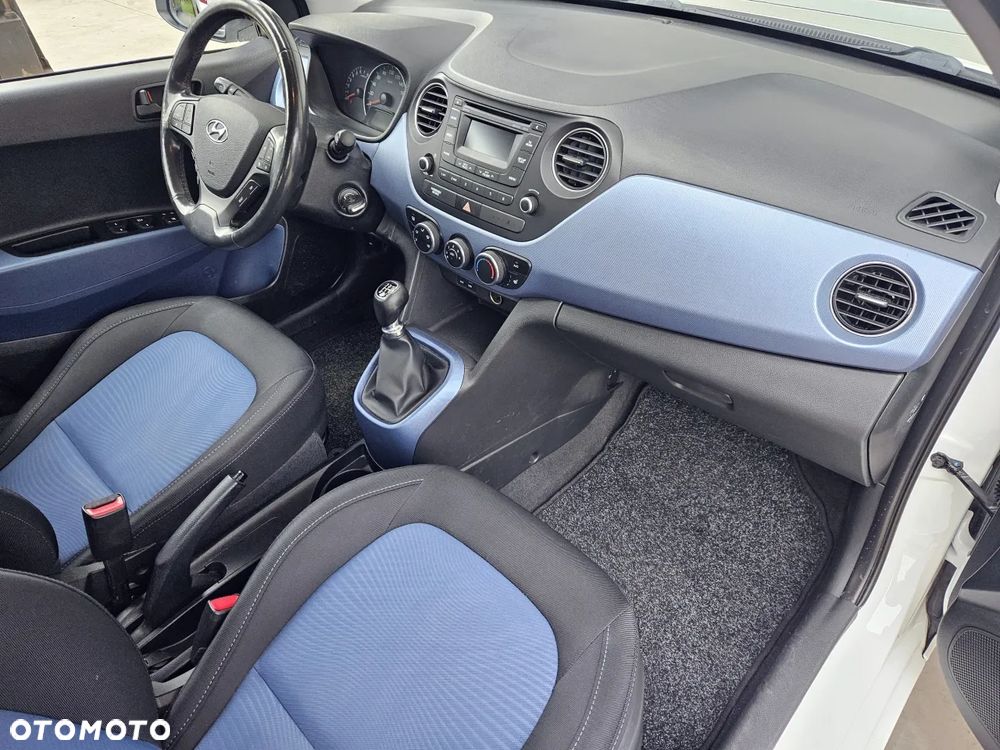 Hyundai i10 1.0 Premium - 22