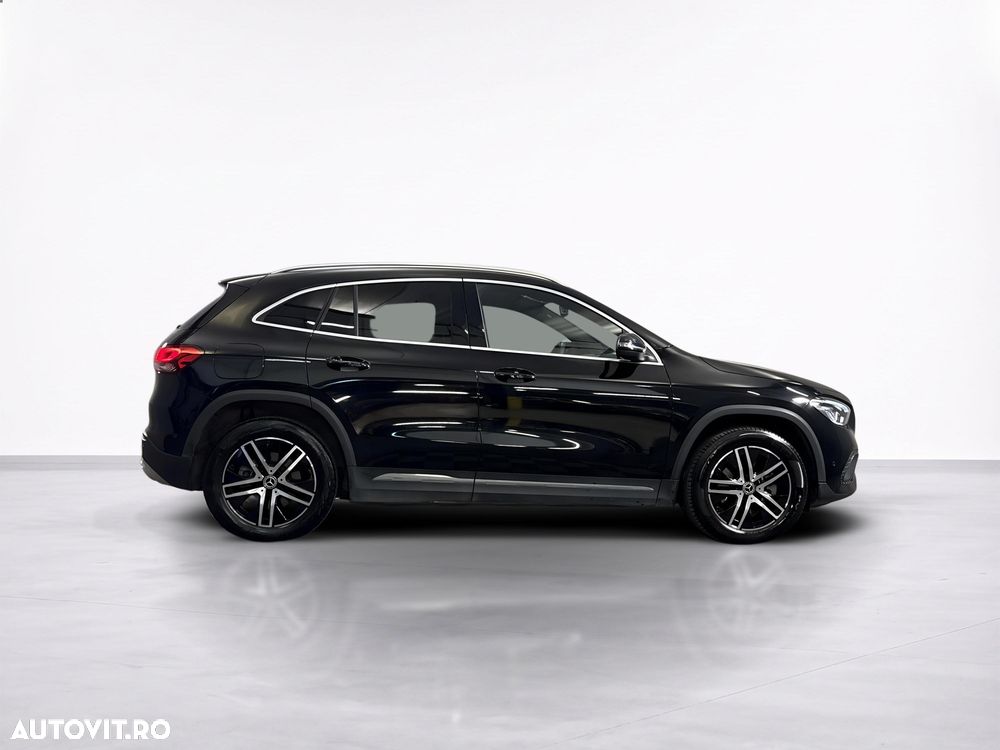 Mercedes-Benz GLA - 7