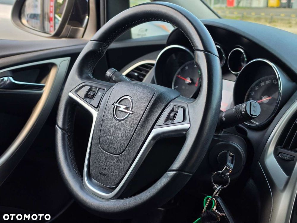 Opel Astra - 16