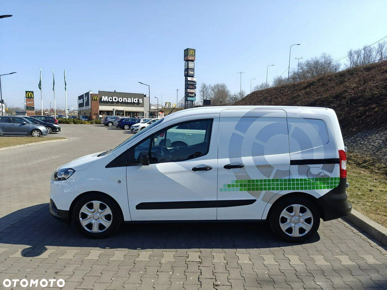 Ford Transit Courier 1.5 TDCi Trend - 20
