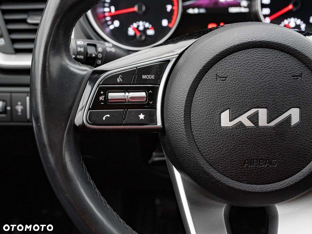 Kia Ceed 1.5 T-GDI M - 15