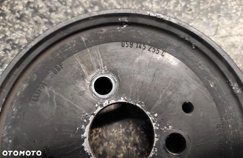 KOŁO POMPY WSPOMAGANIA AUDI A4 A5 A6 059145255C - 2