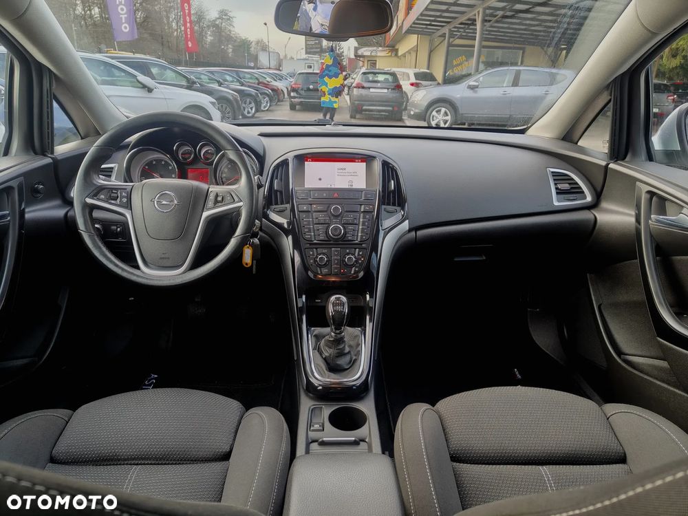 Opel Astra 1.6 D (CDTI) Start/Stop Edition - 10