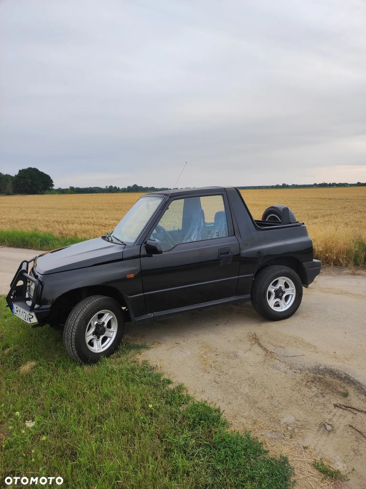 Suzuki Vitara - 8