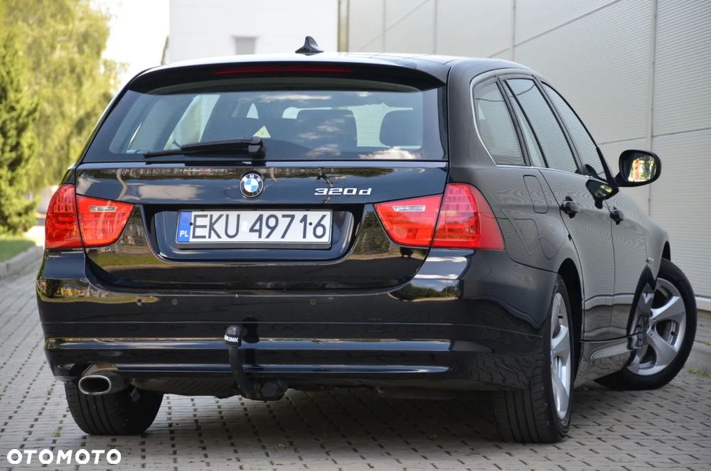 BMW Seria 3 320d Efficient Dynamics - 10