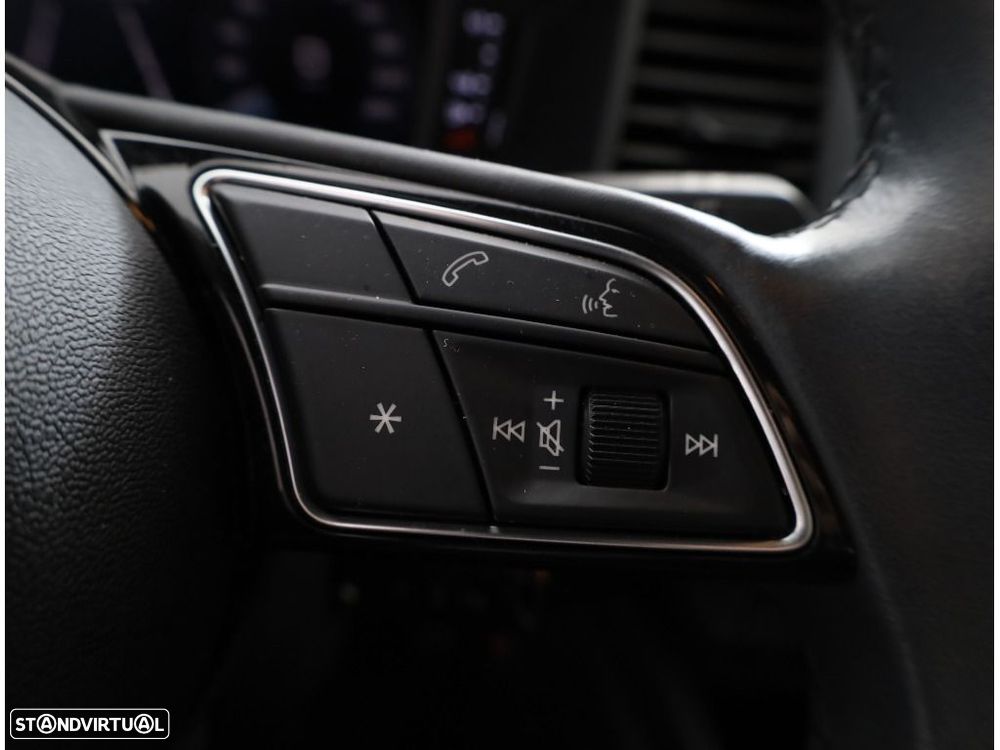 Audi A1 Sportback 25 TFSI S tronic - 32