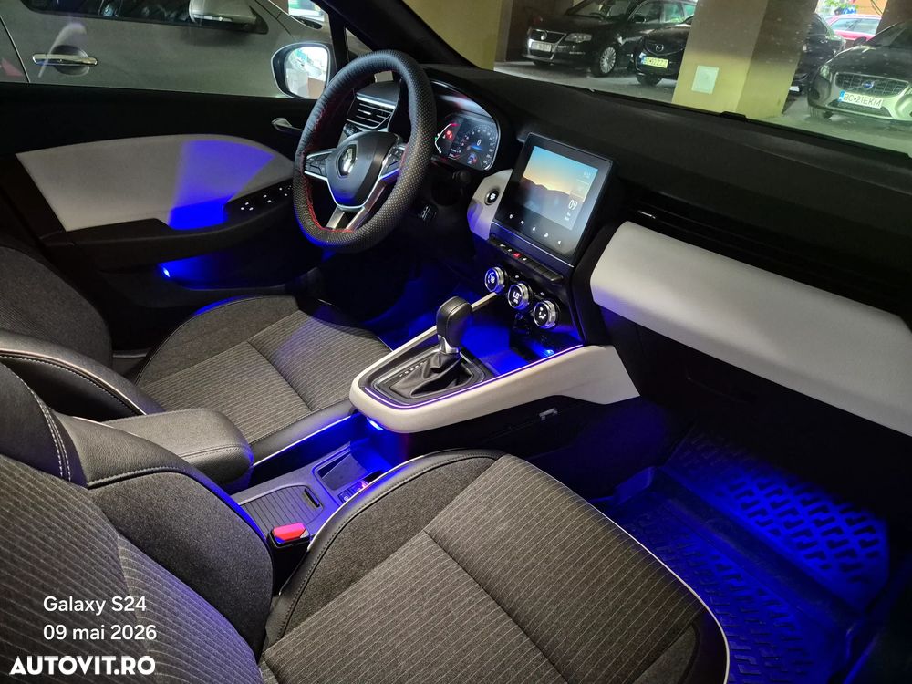Renault Clio V TCe 90 CVT Techno - 10