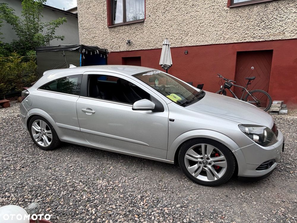 Opel Astra 2.0 T Sport - 3