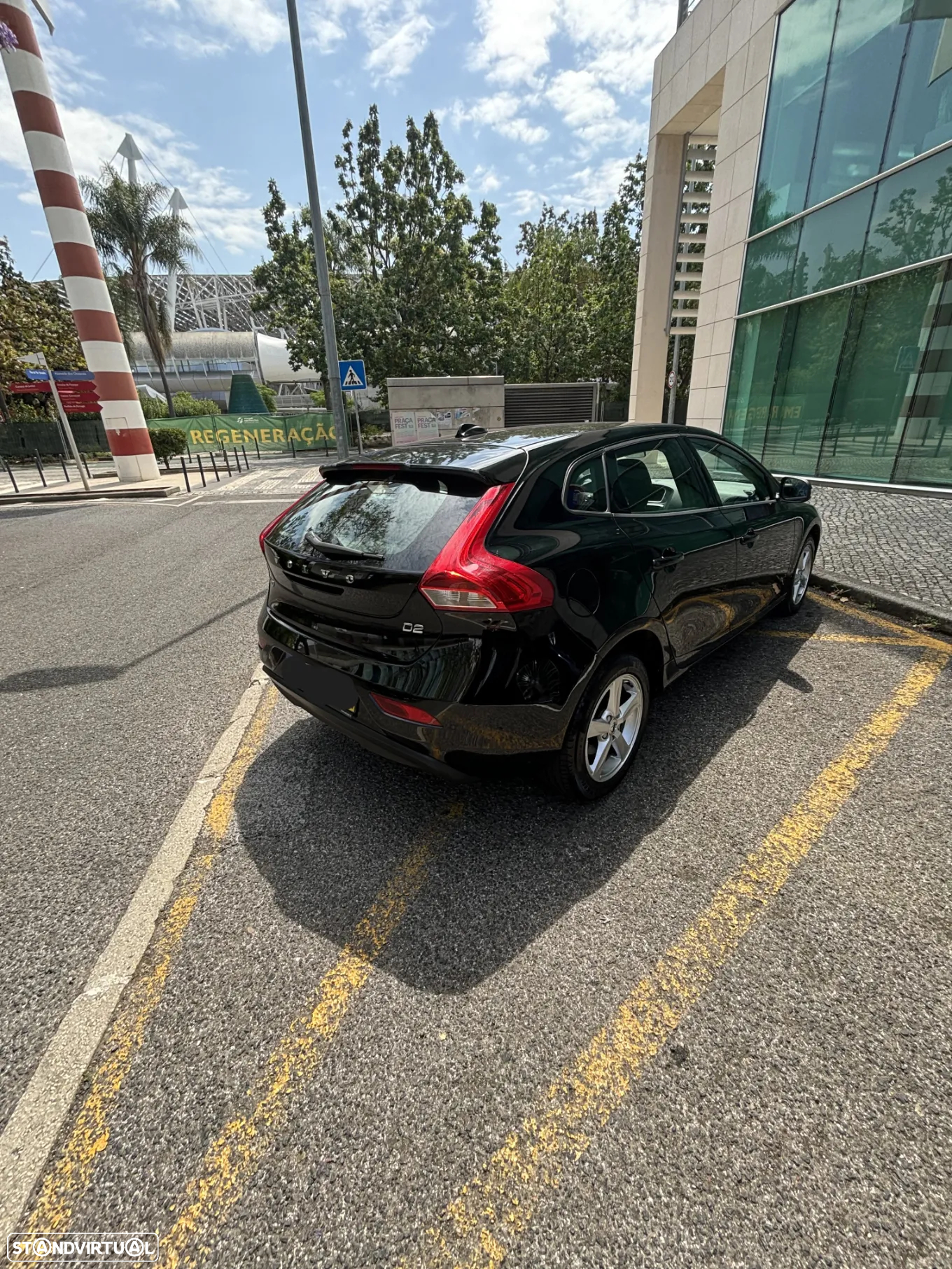 Volvo V40 2.0 D2 Kinetic Eco - 6