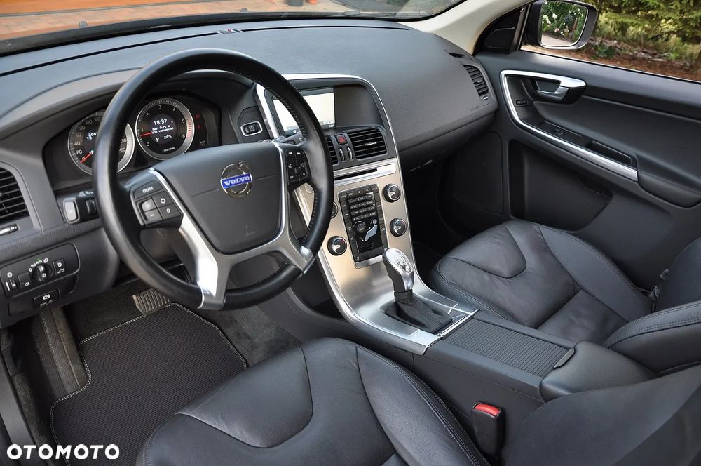 Volvo XC 60 - 19