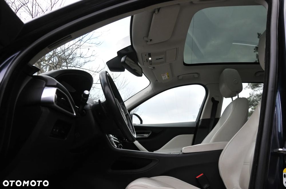 Jaguar F-Pace 2.0 i4D AWD Chequered Flag - 19