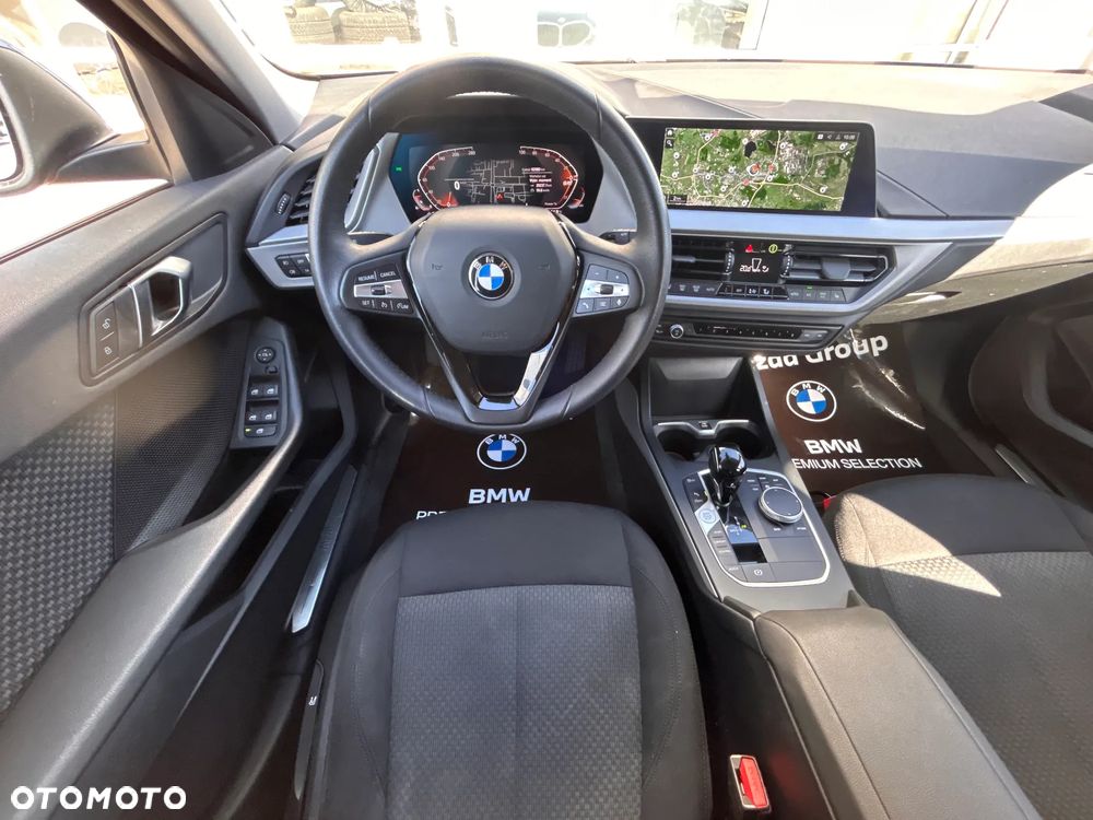 BMW Seria 1 118i Advantage - 26