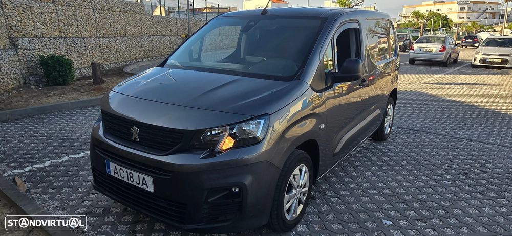 Peugeot Partner - 8
