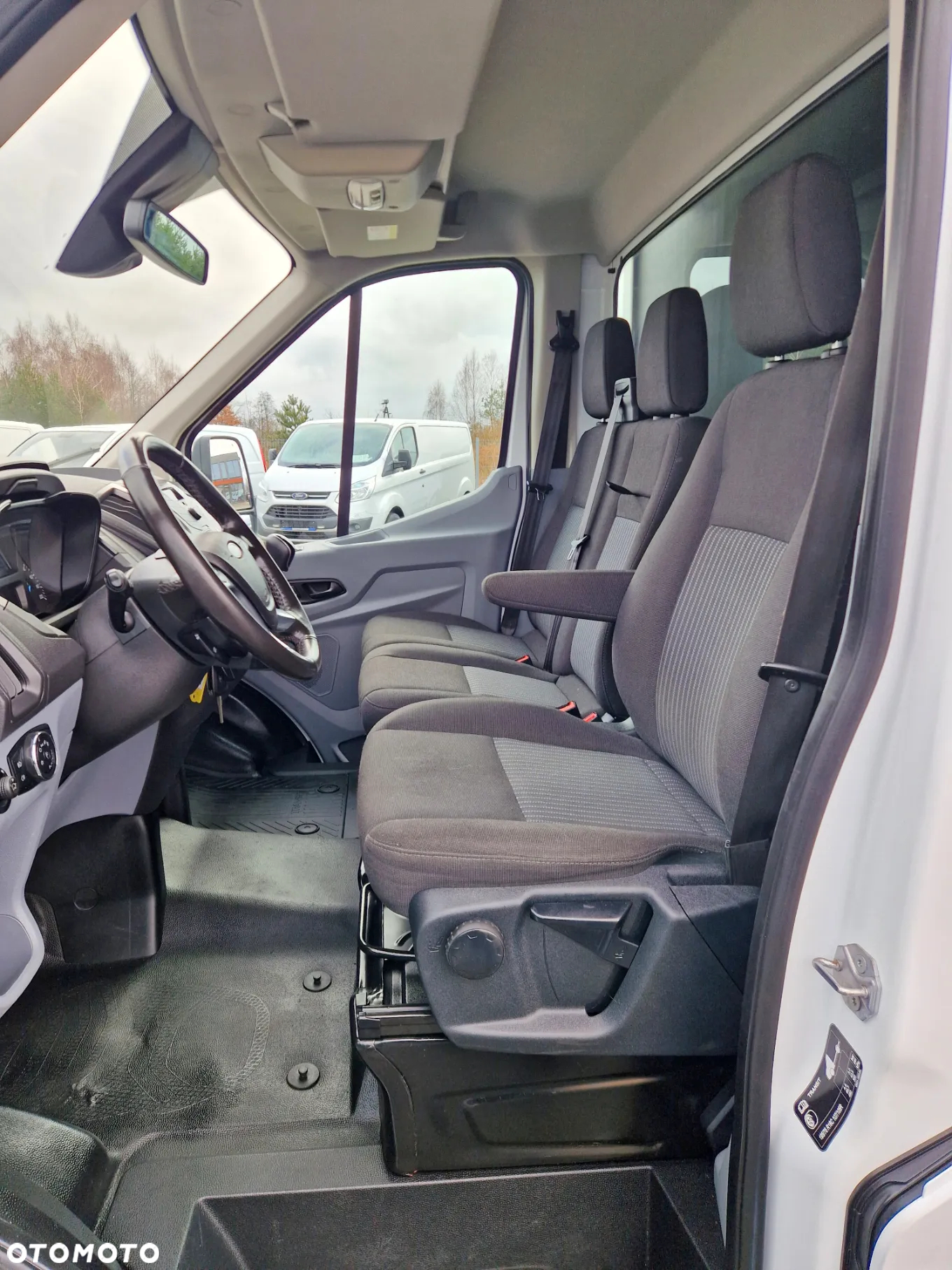 Ford TRANSIT 2,0 TDCI 170 KONNA SKRZYNIA 4,2M PLANDEKA FIRANKA BLIŻNIAKI DO 3,5T KLIMA LEDY GWARANCJA - 11