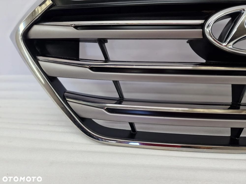 HYUNDAI TUCSON III 3 15- ATRAPA / GRILL PRZEDNI PRZÓD , NR 86351-D7100 , NR AUKCJI GR29 - 3