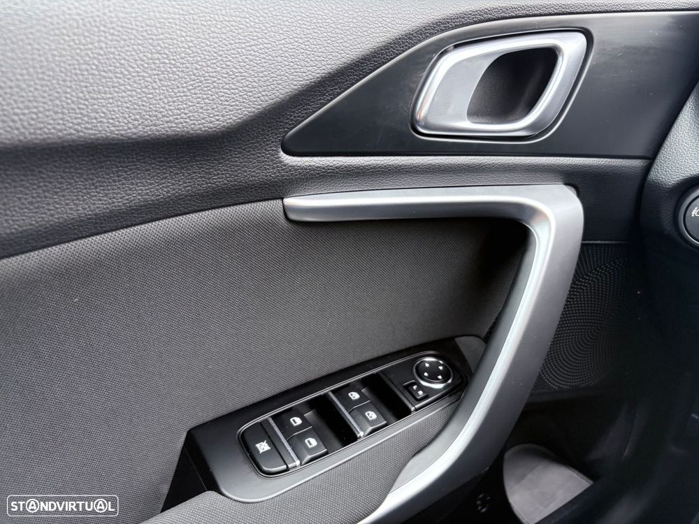 Kia XCeed 1.5 T-GDI Sport - 30